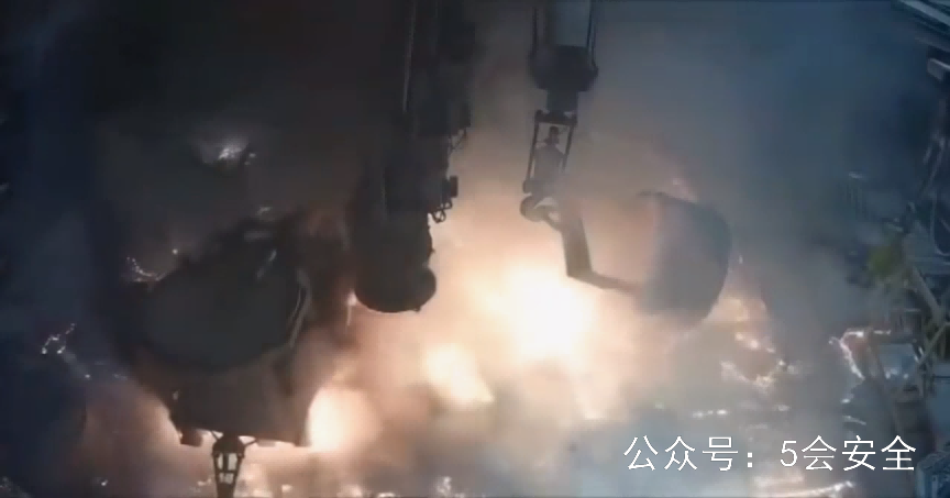 铝冶炼厂桥式起重机事故警示